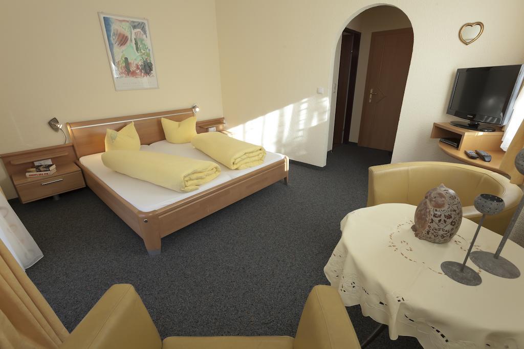Hotel Garni Gletschertor Эцталь-Банхоф Экстерьер фото